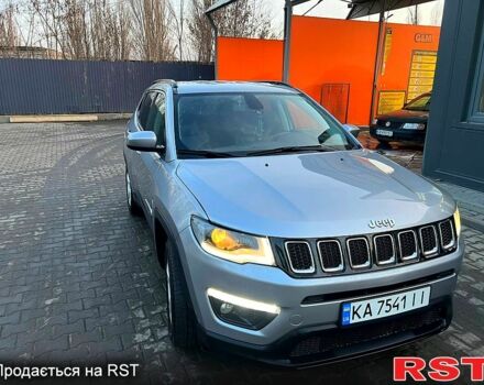 Серый Джип Компас, объемом двигателя 2.4 л и пробегом 46 тыс. км за 14000 $, фото 1 на Automoto.ua