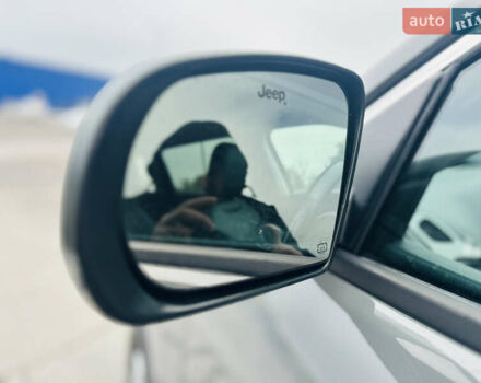 Сірий Джип Compass, об'ємом двигуна 0 л та пробігом 116 тис. км за 17000 $, фото 9 на Automoto.ua