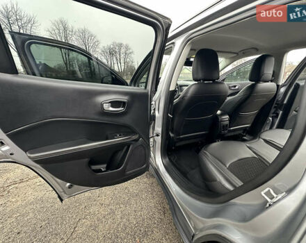 Серый Джип Компас, объемом двигателя 2.4 л и пробегом 31 тыс. км за 15599 $, фото 22 на Automoto.ua