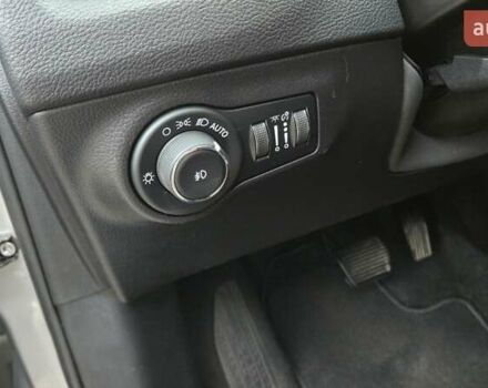 Сірий Джип Compass, об'ємом двигуна 2.36 л та пробігом 94 тис. км за 17100 $, фото 12 на Automoto.ua