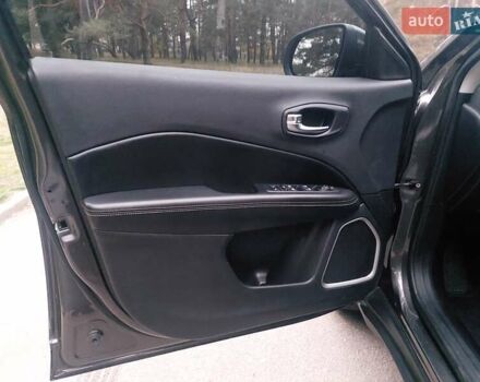 Серый Джип Компас, объемом двигателя 2.36 л и пробегом 78 тыс. км за 14700 $, фото 11 на Automoto.ua