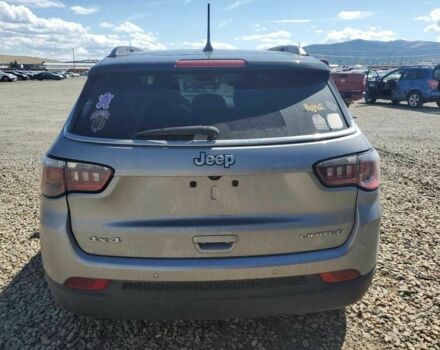 Сірий Джип Compass, об'ємом двигуна 2.4 л та пробігом 70 тис. км за 2000 $, фото 5 на Automoto.ua