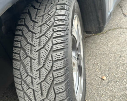 Серый Джип Компас, объемом двигателя 2.36 л и пробегом 189 тыс. км за 17300 $, фото 2 на Automoto.ua