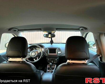 Серый Джип Компас, объемом двигателя 2.4 л и пробегом 46 тыс. км за 14000 $, фото 2 на Automoto.ua