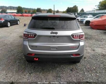 Серый Джип Компас, объемом двигателя 2.4 л и пробегом 23 тыс. км за 4500 $, фото 13 на Automoto.ua