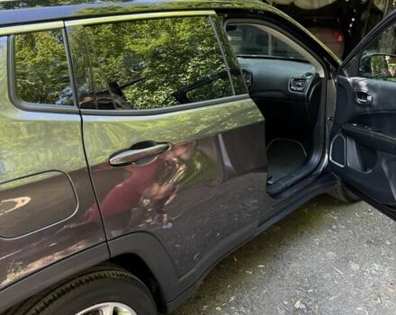 Джип Compass 2019 у Барвенковом на Automoto.ua Сірий Джип Compass, об'ємом двигуна 2.36 л та пробігом 114 тис. км за 14500 $, фото 2 на Automoto.ua