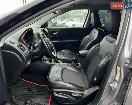 Сірий Джип Compass, об'ємом двигуна 2.36 л та пробігом 130 тис. км за 15990 $, фото 7 на Automoto.ua