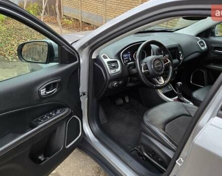 Сірий Джип Compass, об'ємом двигуна 2.36 л та пробігом 94 тис. км за 17100 $, фото 8 на Automoto.ua