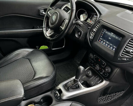 Серый Джип Компас, объемом двигателя 2.36 л и пробегом 49 тыс. км за 14900 $, фото 11 на Automoto.ua