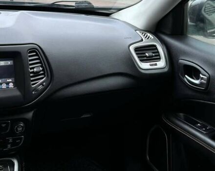 Сірий Джип Compass, об'ємом двигуна 2.36 л та пробігом 60 тис. км за 14700 $, фото 16 на Automoto.ua