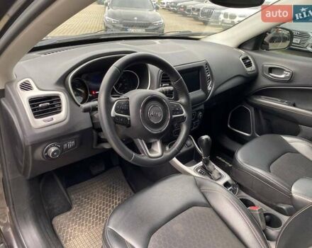 Джип Compass 2019 у Львові на Automoto.ua Сірий Джип Compass, об'ємом двигуна 2.36 л та пробігом 106 тис. км за 15300 $, фото 11 на Automoto.ua