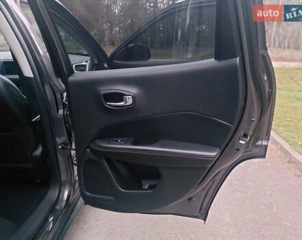 Серый Джип Компас, объемом двигателя 2.36 л и пробегом 78 тыс. км за 14700 $, фото 14 на Automoto.ua