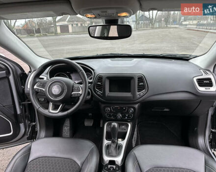 Серый Джип Компас, объемом двигателя 2.4 л и пробегом 31 тыс. км за 15599 $, фото 21 на Automoto.ua