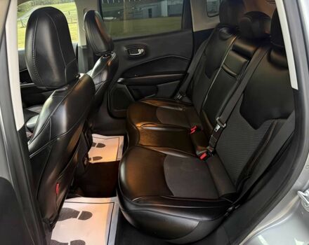 Серый Джип Компас, объемом двигателя 2.4 л и пробегом 38 тыс. км за 10000 $, фото 11 на Automoto.ua