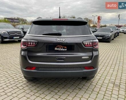Джип Compass 2019 у Львові на Automoto.ua Сірий Джип Compass, об'ємом двигуна 2.36 л та пробігом 106 тис. км за 15300 $, фото 5 на Automoto.ua