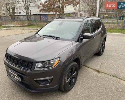 Серый Джип Компас, объемом двигателя 2.36 л и пробегом 201 тыс. км за 15499 $, фото 5 на Automoto.ua