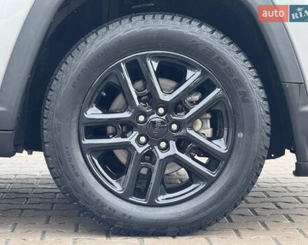 Серый Джип Компас, объемом двигателя 2.4 л и пробегом 130 тыс. км за 16950 $, фото 21 на Automoto.ua