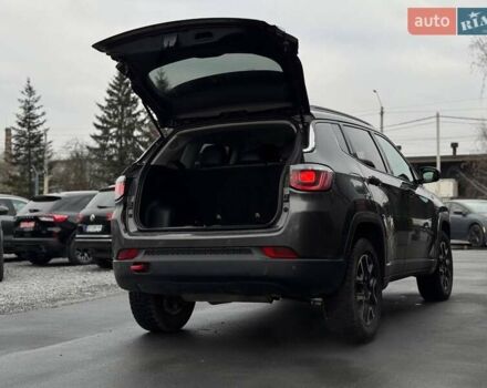 Сірий Джип Compass, об'ємом двигуна 2.36 л та пробігом 199 тис. км за 13900 $, фото 7 на Automoto.ua