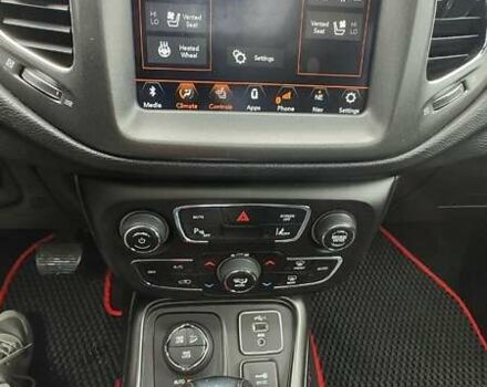 Сірий Джип Compass, об'ємом двигуна 2.36 л та пробігом 99 тис. км за 17900 $, фото 14 на Automoto.ua