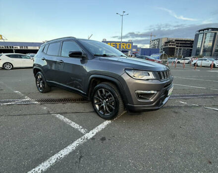 Серый Джип Компас, объемом двигателя 1.33 л и пробегом 76 тыс. км за 27999 $, фото 4 на Automoto.ua