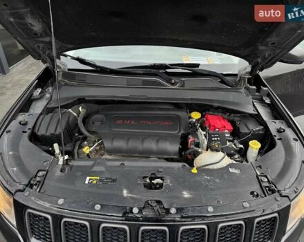 Сірий Джип Compass, об'ємом двигуна 2.36 л та пробігом 199 тис. км за 13900 $, фото 55 на Automoto.ua