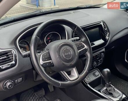 Серый Джип Компас, объемом двигателя 2.36 л и пробегом 201 тыс. км за 15499 $, фото 28 на Automoto.ua