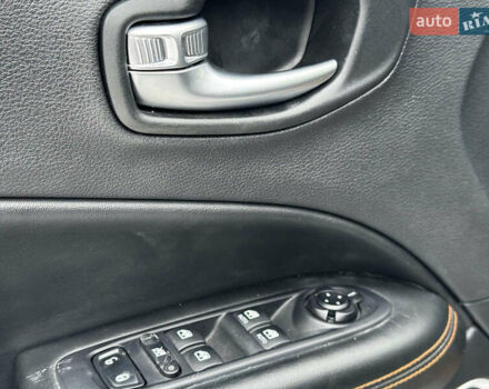 Сірий Джип Compass, об'ємом двигуна 2.4 л та пробігом 49 тис. км за 17990 $, фото 32 на Automoto.ua