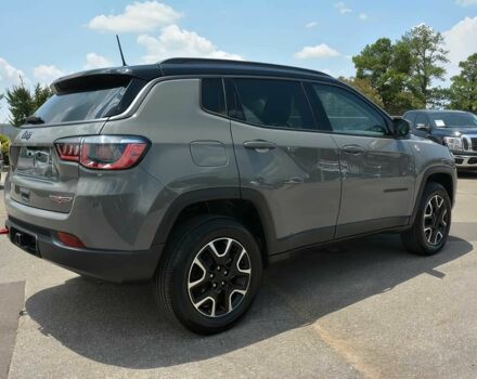 Сірий Джип Compass, об'ємом двигуна 2.4 л та пробігом 59 тис. км за 11500 $, фото 4 на Automoto.ua