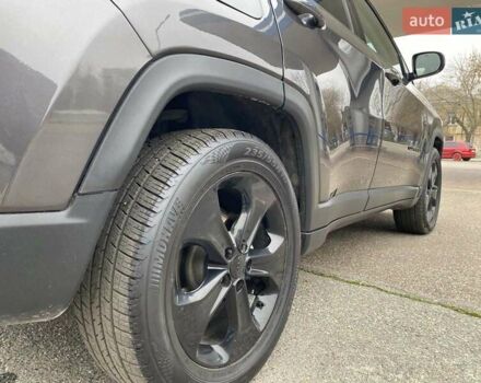 Серый Джип Компас, объемом двигателя 2.36 л и пробегом 201 тыс. км за 15499 $, фото 23 на Automoto.ua