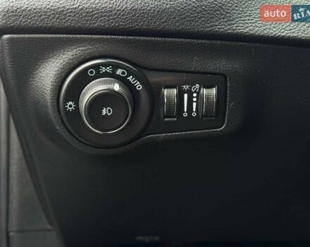 Сірий Джип Compass, об'ємом двигуна 2.36 л та пробігом 199 тис. км за 13900 $, фото 22 на Automoto.ua