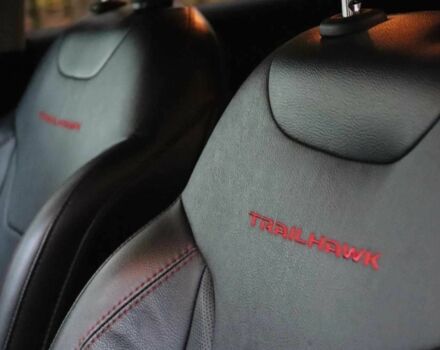 Сірий Джип Compass, об'ємом двигуна 2.4 л та пробігом 69 тис. км за 12700 $, фото 16 на Automoto.ua