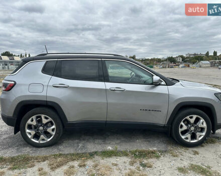 Серый Джип Компас, объемом двигателя 2.36 л и пробегом 80 тыс. км за 18800 $, фото 11 на Automoto.ua