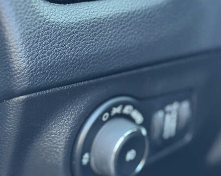 Сірий Джип Compass, об'ємом двигуна 2.4 л та пробігом 194 тис. км за 14300 $, фото 15 на Automoto.ua