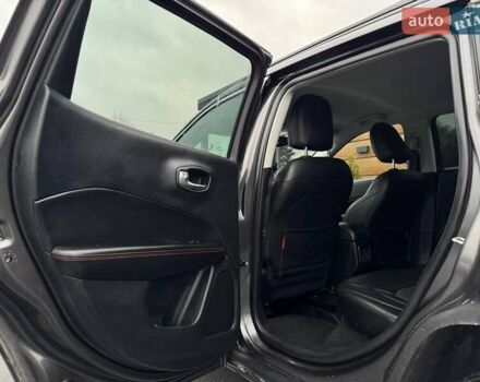 Сірий Джип Compass, об'ємом двигуна 2.36 л та пробігом 199 тис. км за 13900 $, фото 38 на Automoto.ua