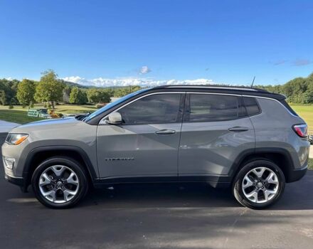 Сірий Джип Compass, об'ємом двигуна 2.4 л та пробігом 32 тис. км за 9900 $, фото 3 на Automoto.ua