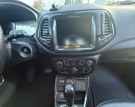 Серый Джип Компас, объемом двигателя 1.33 л и пробегом 76 тыс. км за 27999 $, фото 17 на Automoto.ua