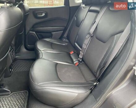 Серый Джип Компас, объемом двигателя 2.36 л и пробегом 201 тыс. км за 15499 $, фото 29 на Automoto.ua