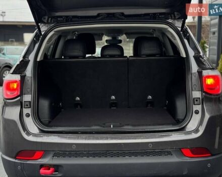 Сірий Джип Compass, об'ємом двигуна 2.36 л та пробігом 199 тис. км за 13900 $, фото 8 на Automoto.ua