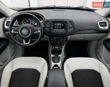 Серый Джип Компас, объемом двигателя 2.4 л и пробегом 130 тыс. км за 16950 $, фото 23 на Automoto.ua