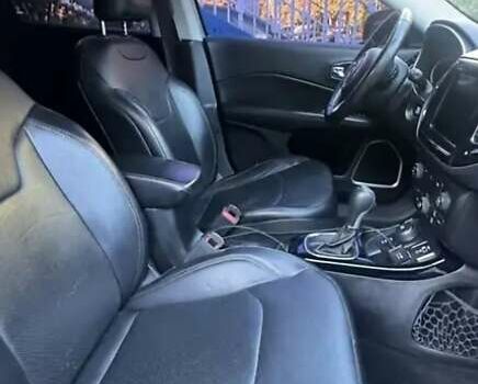 Серый Джип Компас, объемом двигателя 2.4 л и пробегом 194 тыс. км за 14300 $, фото 5 на Automoto.ua