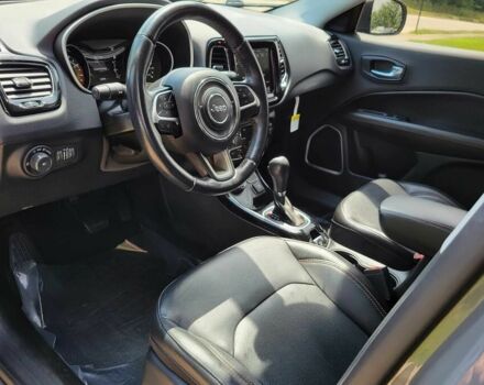 Сірий Джип Compass, об'ємом двигуна 2.4 л та пробігом 32 тис. км за 5500 $, фото 9 на Automoto.ua