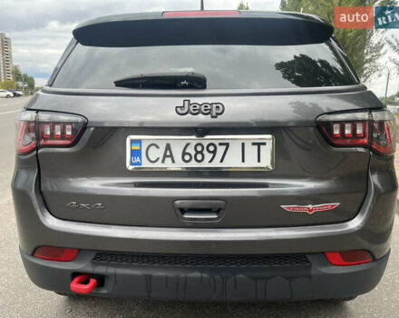 Серый Джип Компас, объемом двигателя 2.36 л и пробегом 42 тыс. км за 17500 $, фото 1 на Automoto.ua