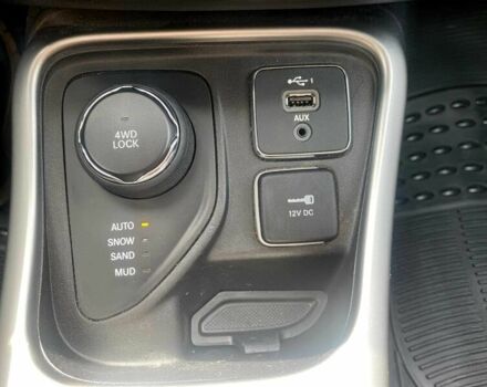 Сірий Джип Compass, об'ємом двигуна 2.4 л та пробігом 43 тис. км за 4500 $, фото 12 на Automoto.ua