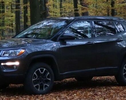 Серый Джип Компас, объемом двигателя 2.4 л и пробегом 69 тыс. км за 9800 $, фото 3 на Automoto.ua