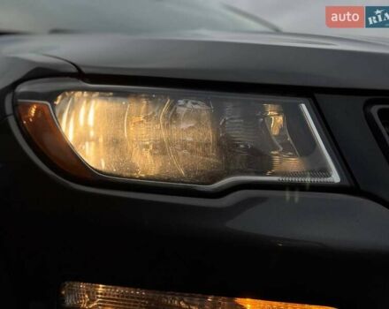 Сірий Джип Compass, об'ємом двигуна 2.36 л та пробігом 199 тис. км за 13900 $, фото 13 на Automoto.ua