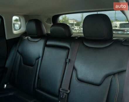 Серый Джип Компас, объемом двигателя 2.36 л и пробегом 108 тыс. км за 17900 $, фото 32 на Automoto.ua