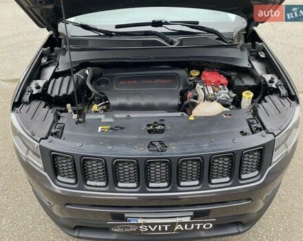 Серый Джип Компас, объемом двигателя 2.36 л и пробегом 201 тыс. км за 15499 $, фото 58 на Automoto.ua