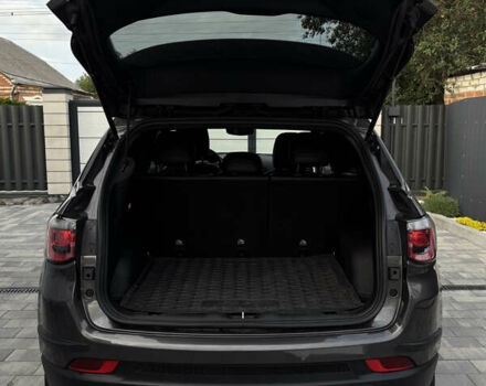 Серый Джип Компас, объемом двигателя 2.36 л и пробегом 20 тыс. км за 18000 $, фото 9 на Automoto.ua