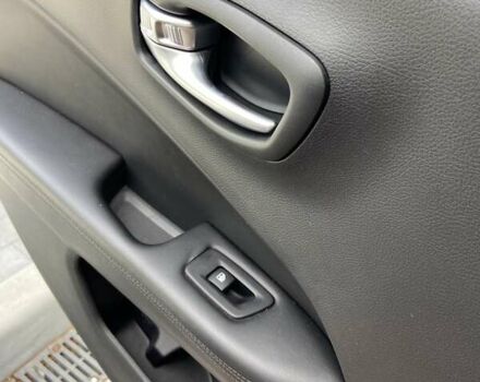 Сірий Джип Compass, об'ємом двигуна 2.36 л та пробігом 49 тис. км за 15500 $, фото 12 на Automoto.ua