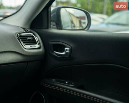 Серый Джип Компас, объемом двигателя 2.36 л и пробегом 108 тыс. км за 17900 $, фото 29 на Automoto.ua